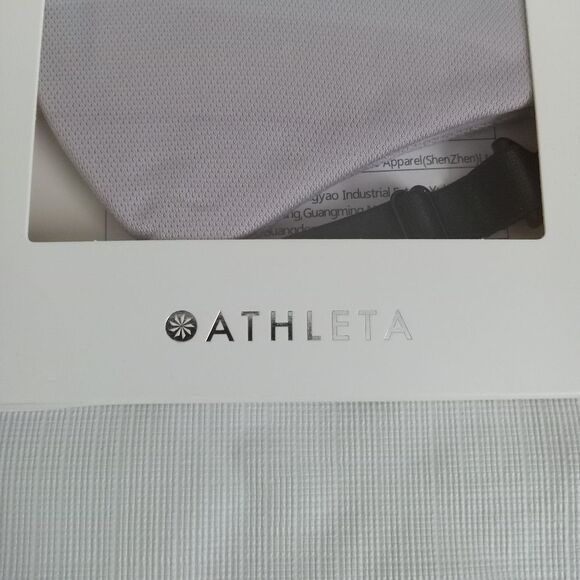 Athleta Pack of 2 Purple & Blue Gray Lightweight Particle Blocking Activate Mask - Picture 9 of 9